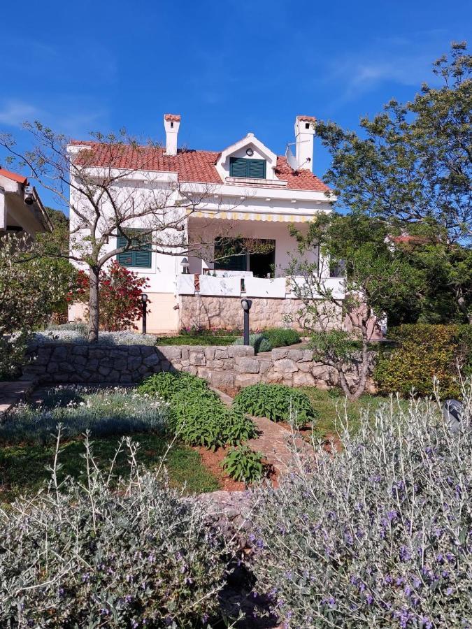 Holiday House "Lea" Lukoran Exterior photo